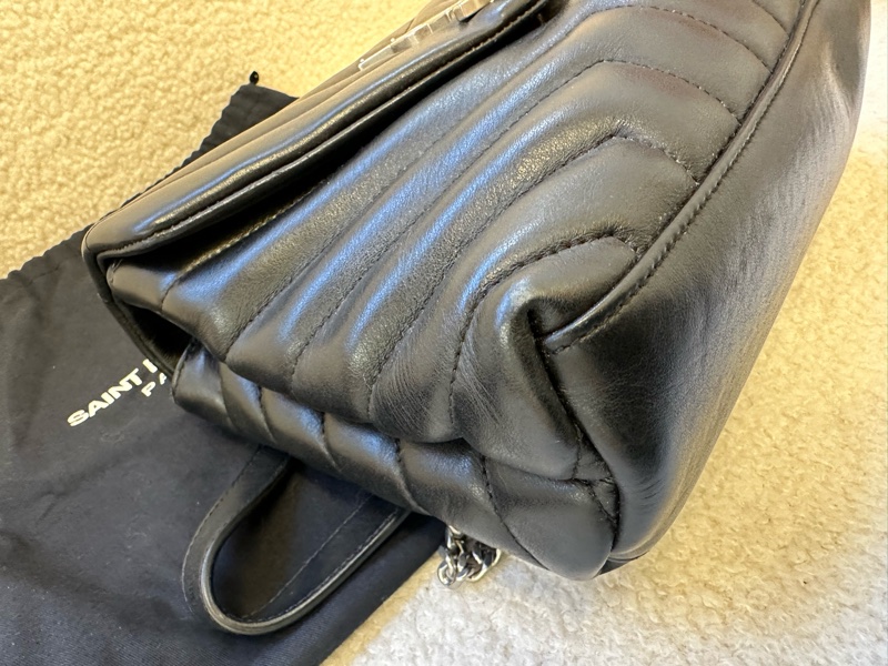 YSL/聖羅蘭黑銀 LouLou方胖子單肩包 中號尺寸底長24cm，原始成色狀態極佳。附防塵袋-15