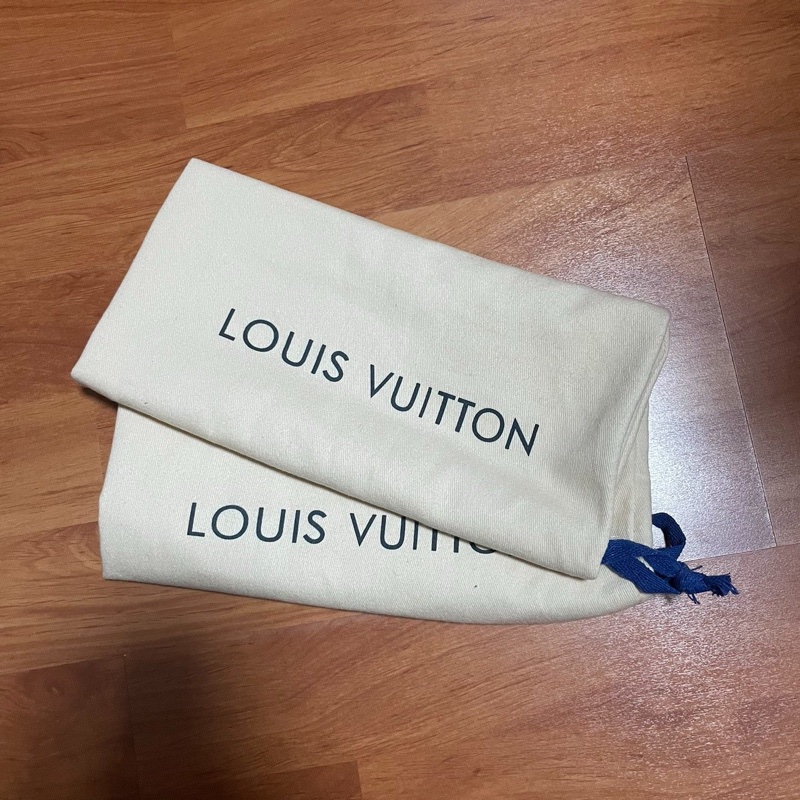 Lv Time Out浮雕壓印板鞋 路易威登休閒鞋 白色 36碼98新-6