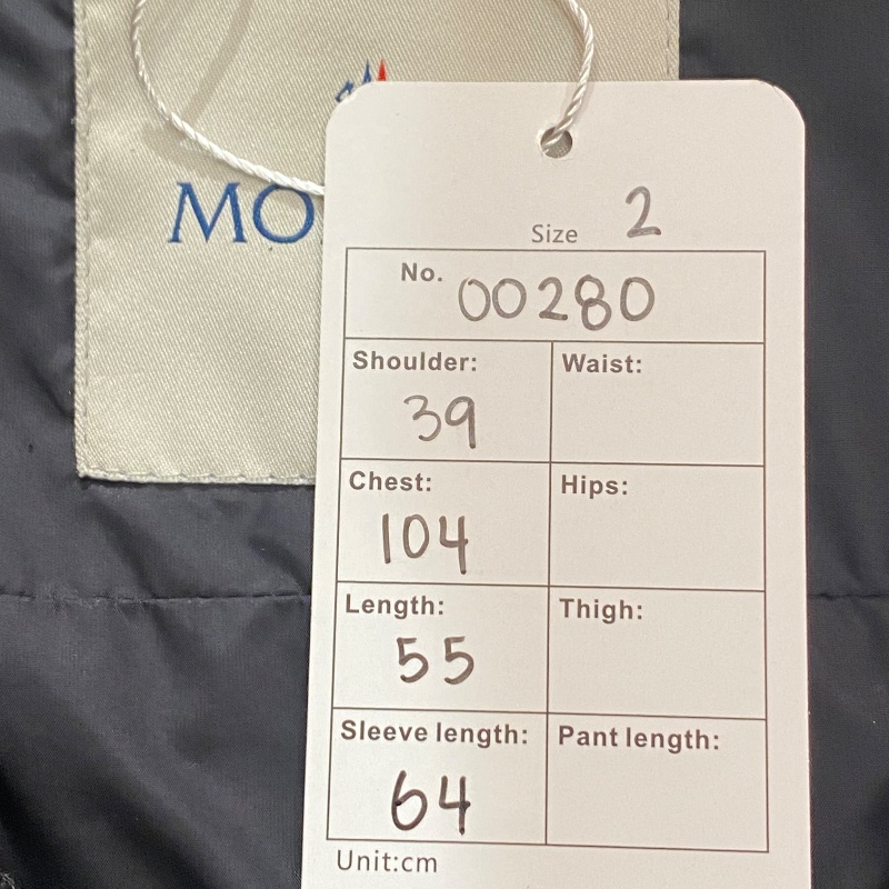 ❤️ MONCLER 百搭款 黑色簡約外套-8