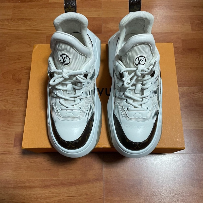 Lv Archlight拱橋鞋2.0 Lv休閒鞋 女款 白棕色 38碼-2