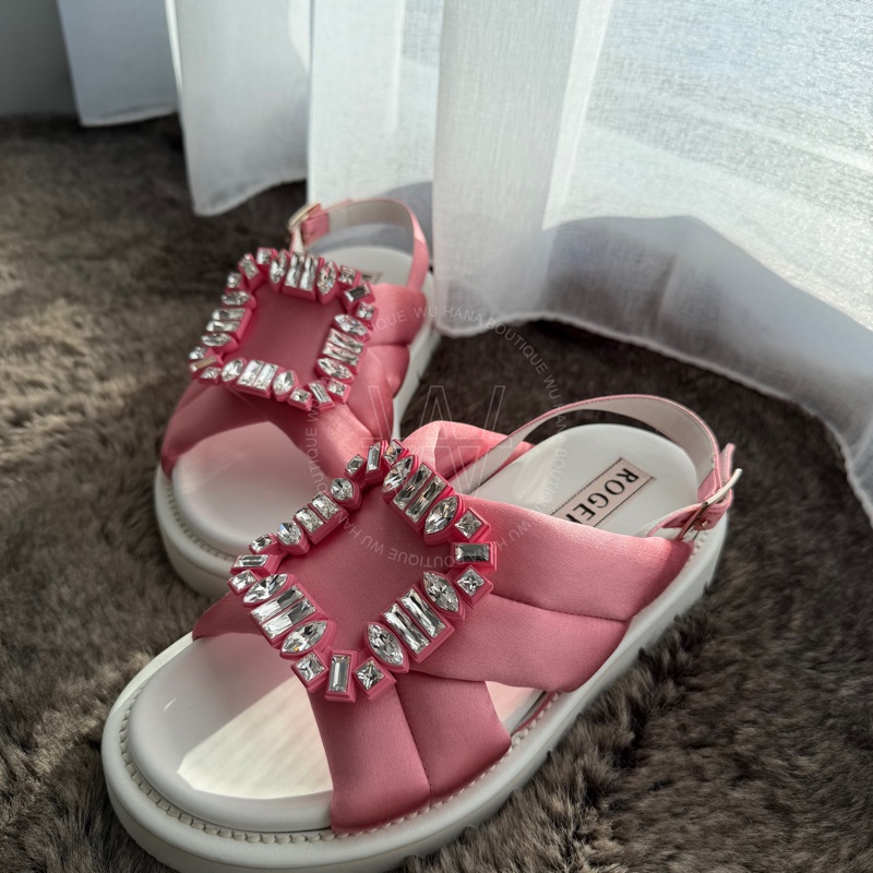 閒置品特別折扣🤍ROGER VIVIER水蜜桃粉涼鞋/ROGER VIVIER涼鞋/ROGER VIVIER休閒鞋/RV涼鞋/RV休閒鞋🤍無花果精品-1