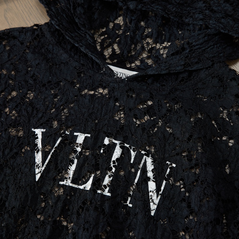 ❤️ VALENTINO LOGO款 蕾絲連帽上衣 時尚設計搭配出你的獨特氣質-2