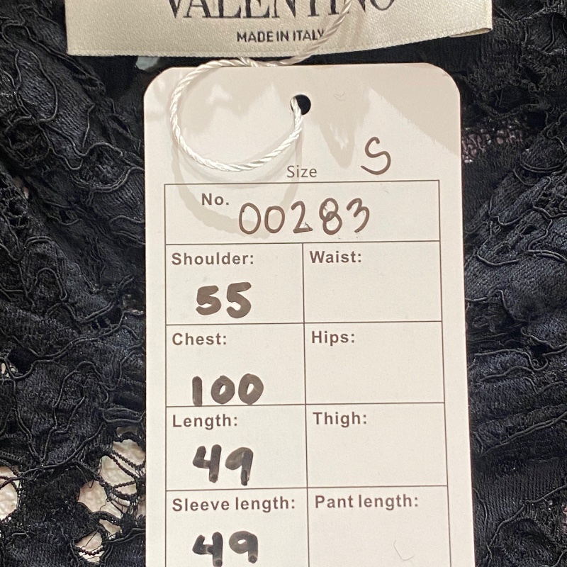 ❤️ VALENTINO LOGO款 蕾絲連帽上衣 時尚設計搭配出你的獨特氣質-9
