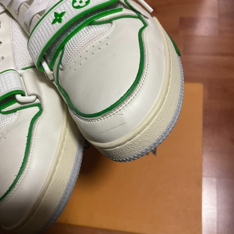 正品Lv Trainer白綠魔術貼 路易威登復古板鞋 尺碼：43.5碼-6