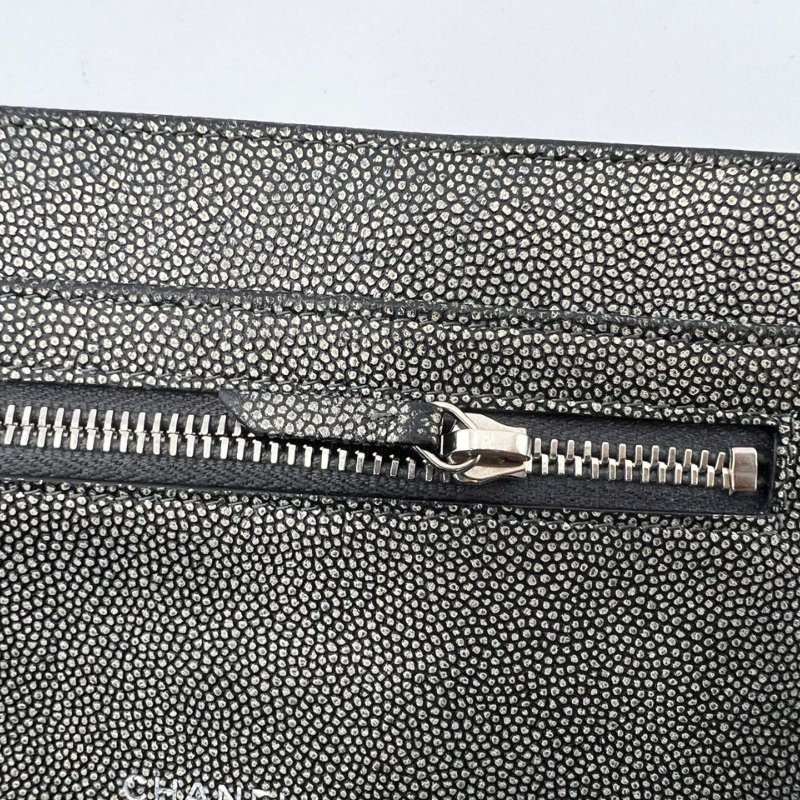 香奈兒黑銀魚子醬菱格紋手拿包錢包-21