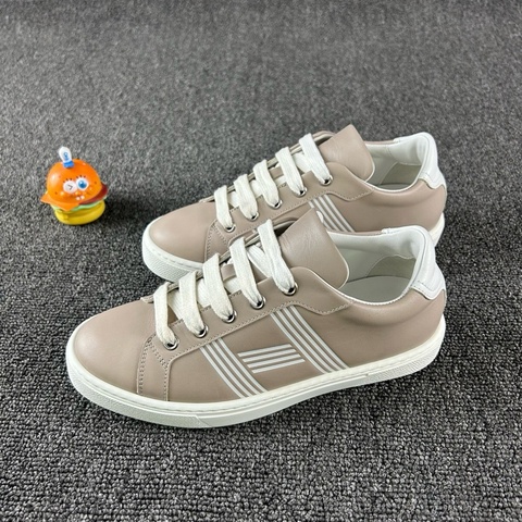 98新Hermes愛馬仕徽標板鞋 尺碼：35 側面大H時尚靚眼