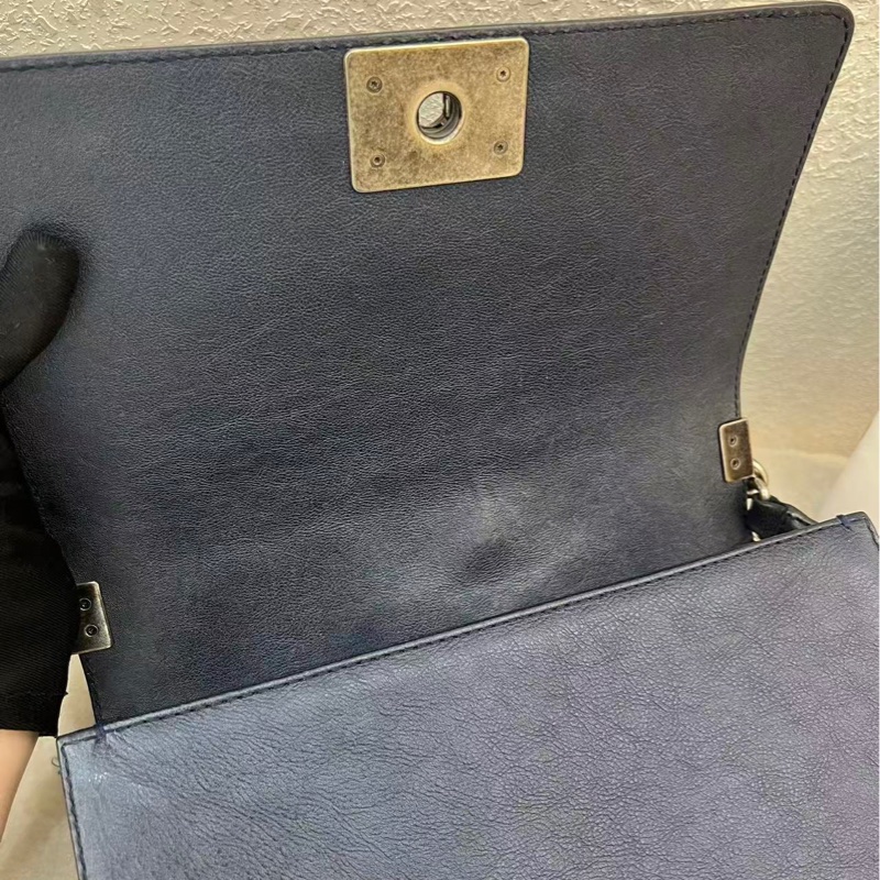 Chanel le boy medium size 25cm-9