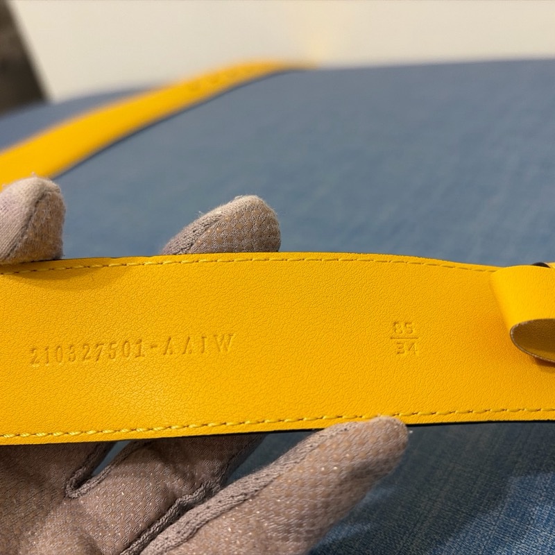 FENDI 雙F金屬釦小牛皮腰帶(黃色)85/34-2