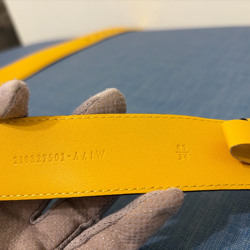 FENDI 雙F金屬釦小牛皮腰帶(黃色)85/34-9