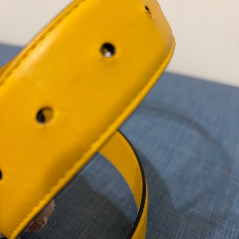 FENDI 雙F金屬釦小牛皮腰帶(黃色)85/34-12