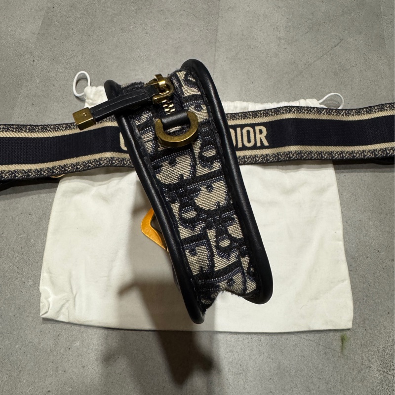 斷捨離~dior oblique 老花大D 手拿相機包+背帶 約8成新-2