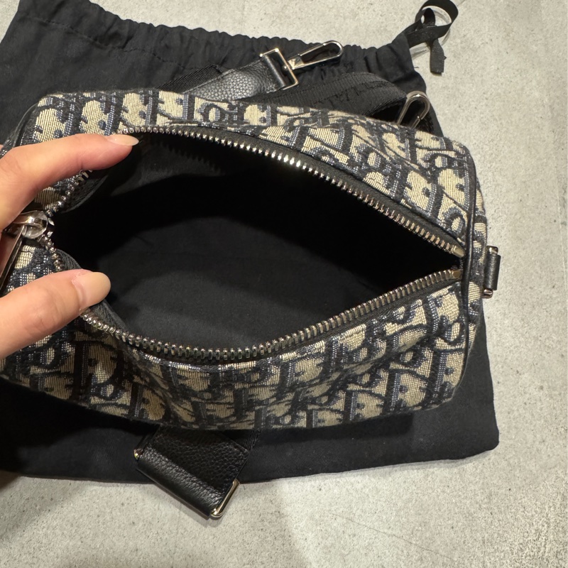 斷捨離～dior oblique 老花圓筒斜背包 約7成新-2