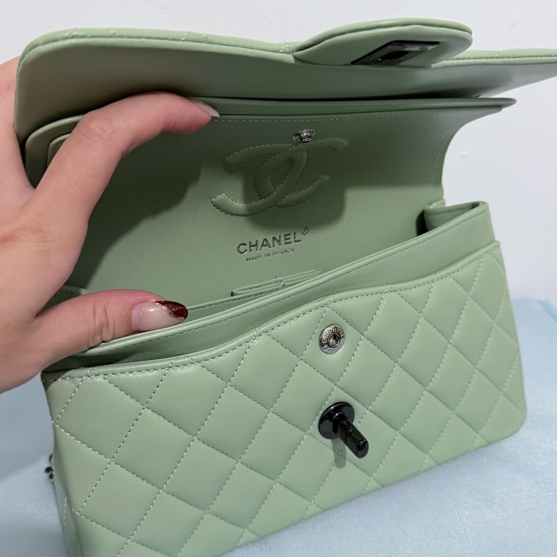 CHANEL CF23 so black 青蘋果綠 限定款-5
