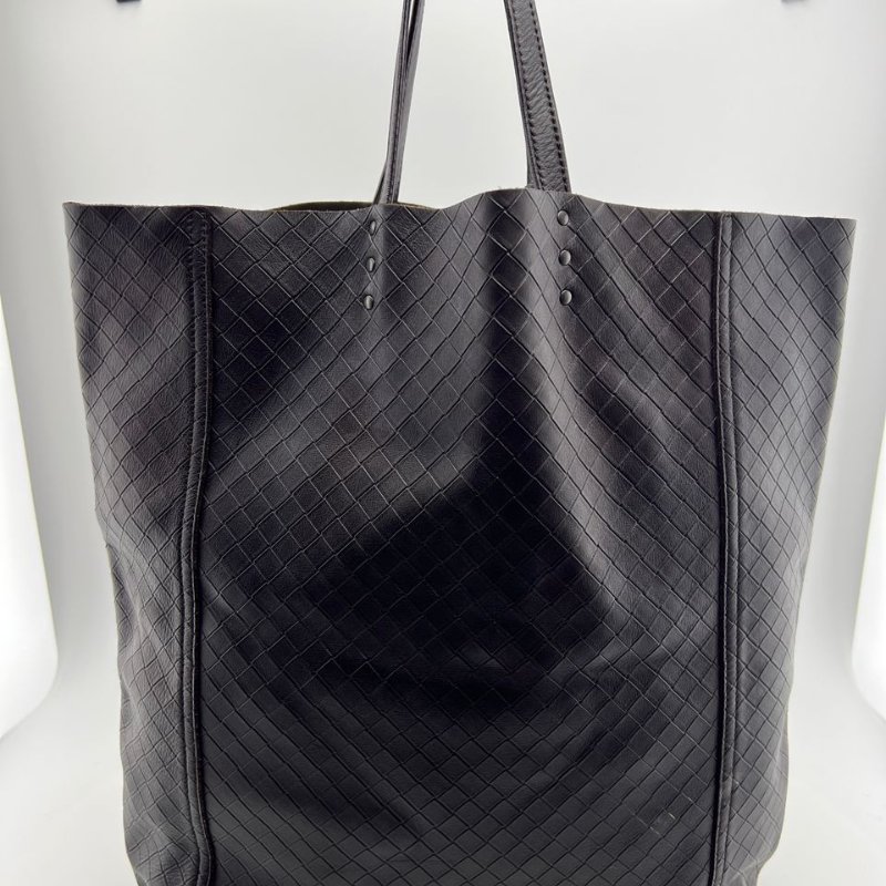 葆蝶家黑色編織托特包 單肩款-10