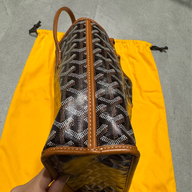 斷捨離～Goyard 棕色mini tote 約85成新-4