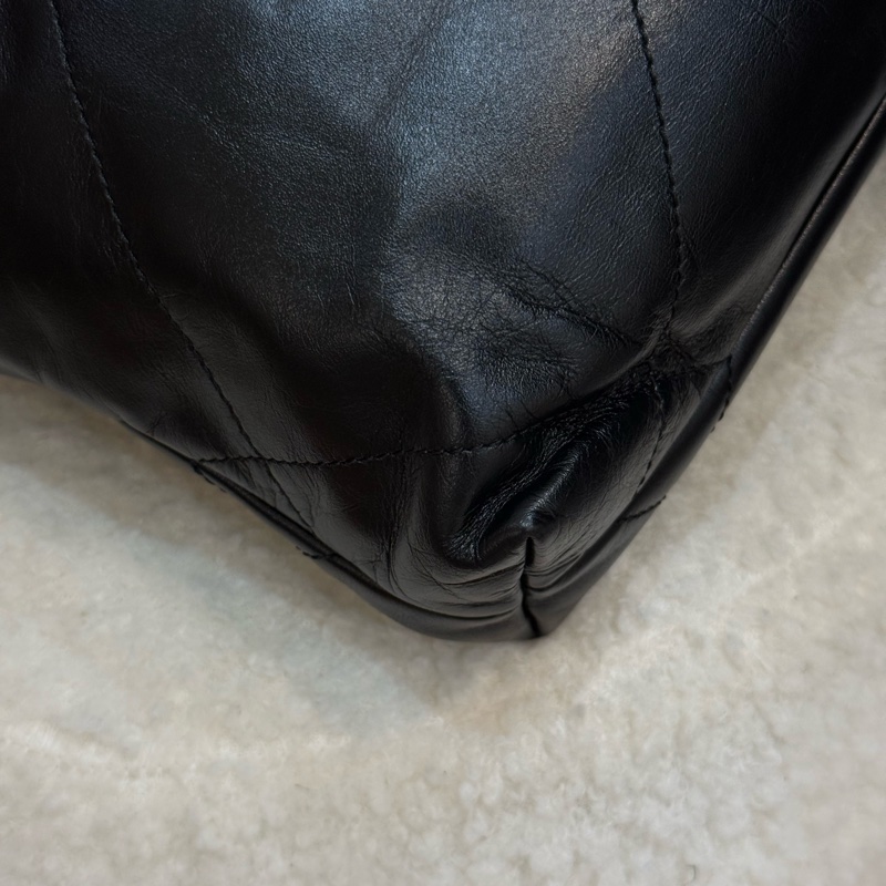 Chanel 22mini 黑色 稀有白字 ✨最新晶片款-8