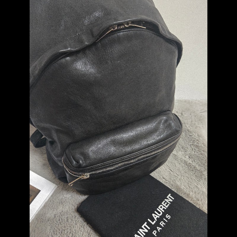YSL Saint Laurent 聖羅蘭 全皮革 黑色 後背包-12
