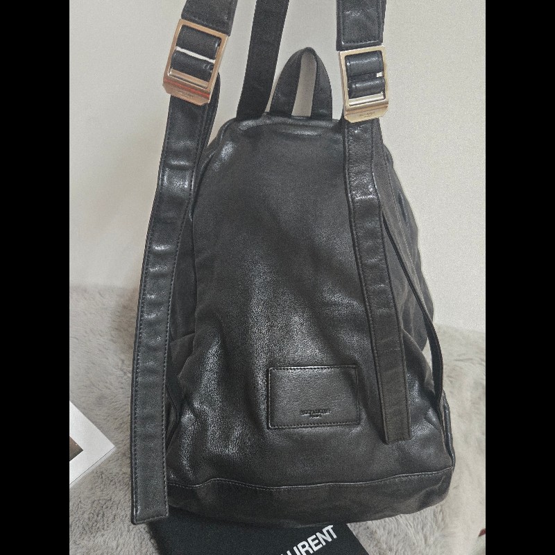 YSL Saint Laurent 聖羅蘭 全皮革 黑色 後背包-15