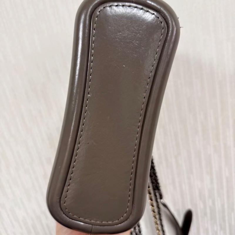 【95%新 ✨ 全網最低價】chanel 流浪包 小號 大象灰色 顏色特別高級-6