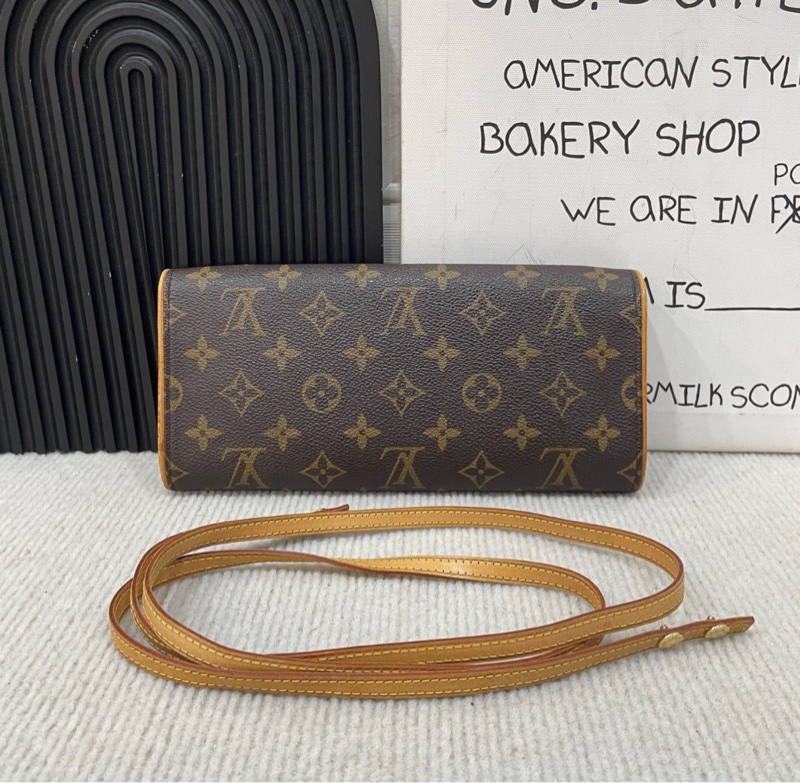 【全網最低價✨95新】LV 老花信封包 可單肩斜背-2