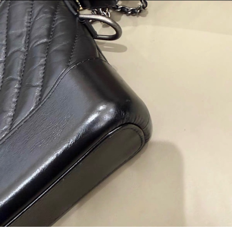 【95新 ✨ 全網最低價！】Chanel 26開有卡 流浪包 山形紋 小號 黑色 金扣-5