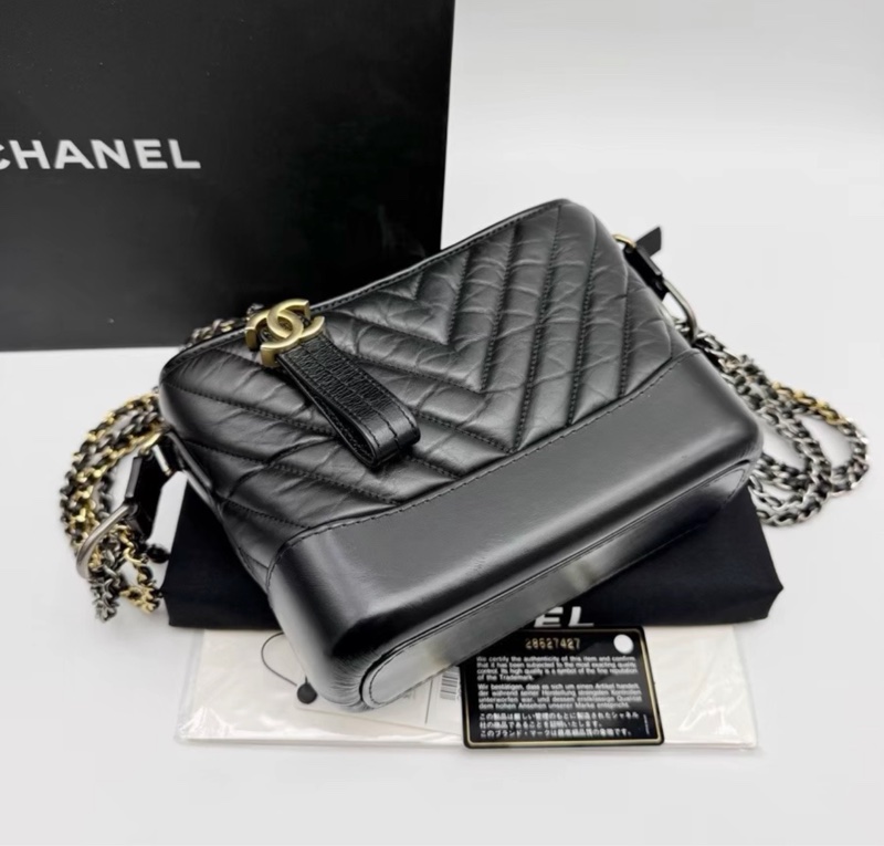 【95新 ✨ 全網最低價!】Chanel 流浪包 山形紋 小號 黑色 金扣-6