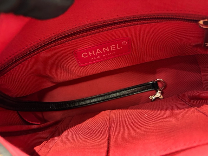 【95新 ✨ 全網最低價!】Chanel 流浪包 山形紋 小號 黑色 金扣-7
