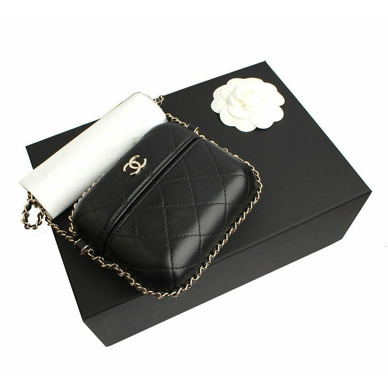 【包稅】CHANEL 黑色金色鏈條迷你斜背包系列-6