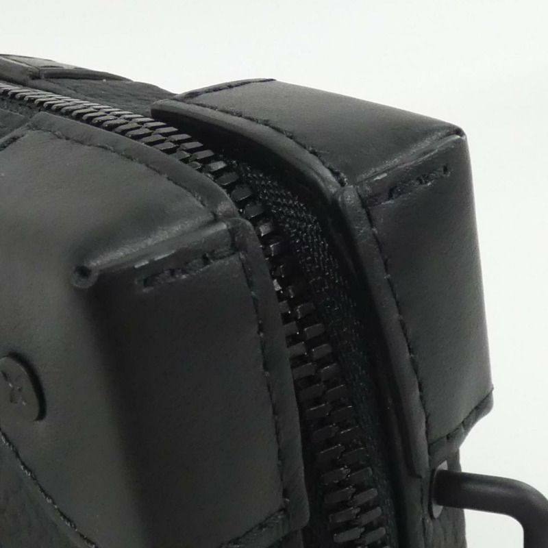 路易威登 Taurillon Monogram Soft Trunk 錢包 M80224 單肩包-4