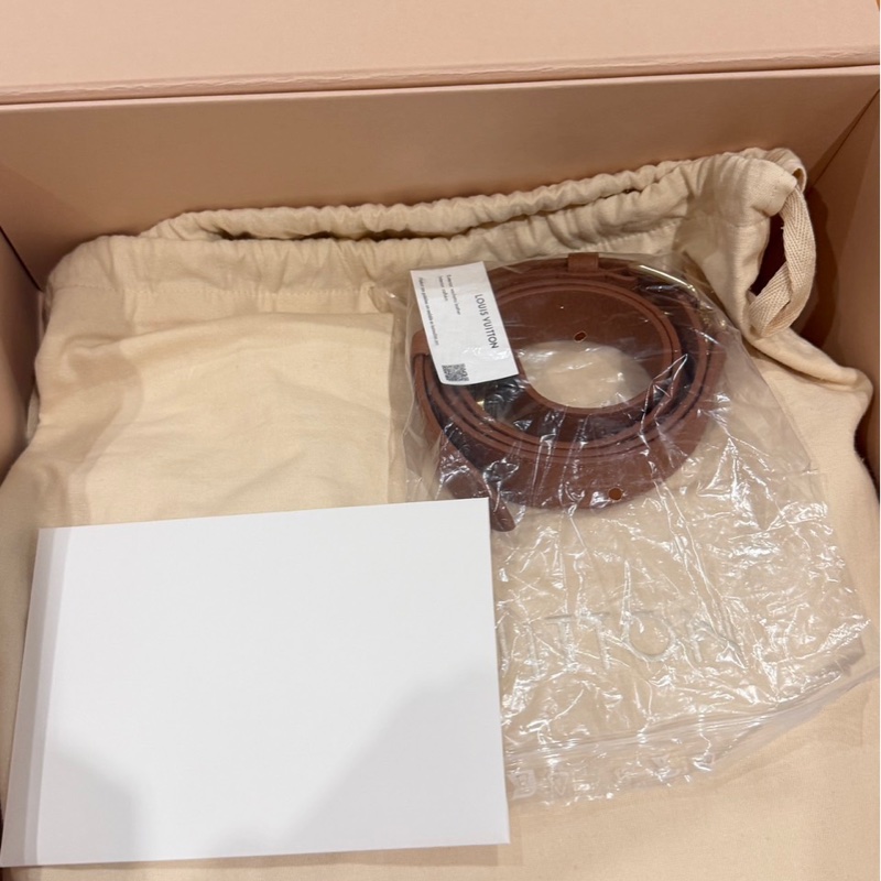 M11722 Capucines BB-34