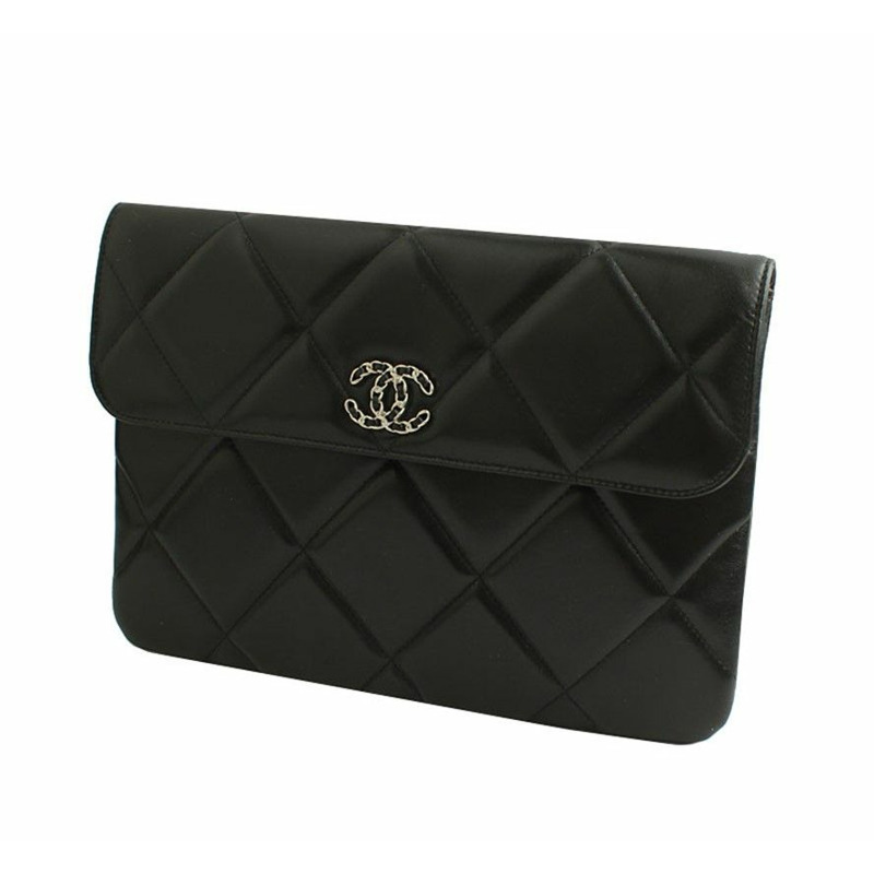 【包稅】CHANEL 19號銀色五金黑色羊皮絎縫翻蓋手拿包 31-1