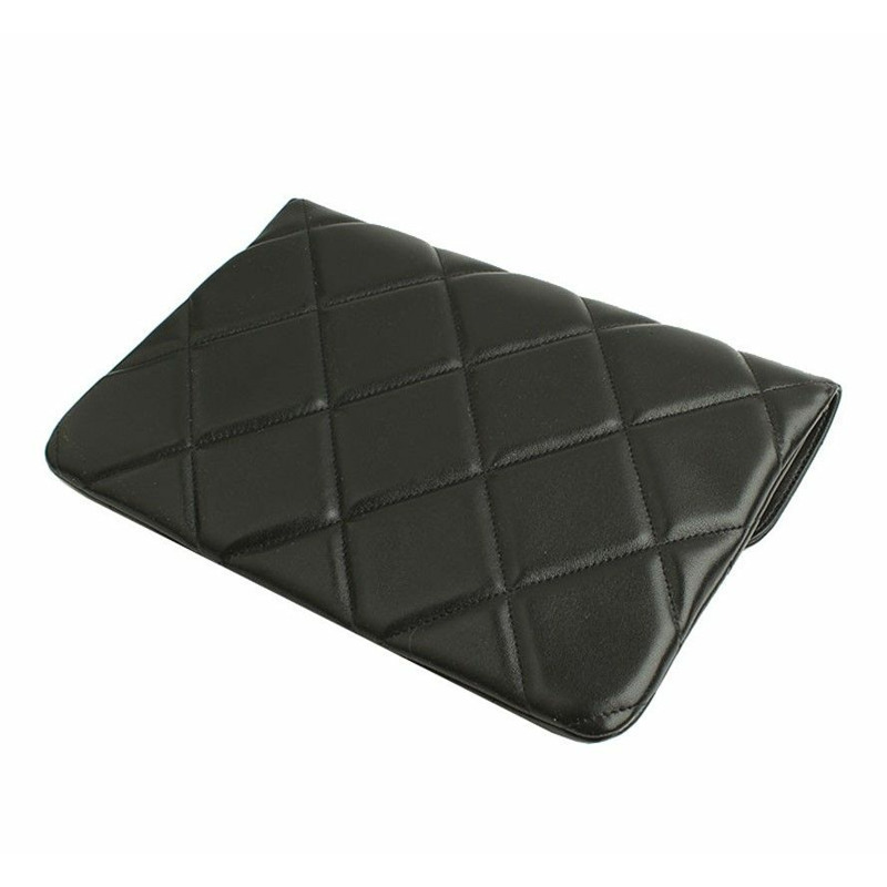 【包稅】CHANEL 19號銀色五金黑色羊皮絎縫翻蓋手拿包 31-3