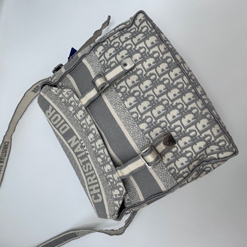 DIOR 淺灰色老花郵差肩背斜背包28*26*12 98新配件塵袋-3