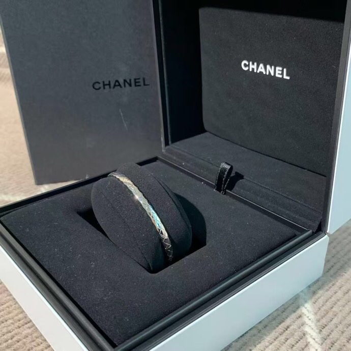 Chanel香奈兒白金窄版 coco crush 菱格紋手鐲S碼 24年購入-1