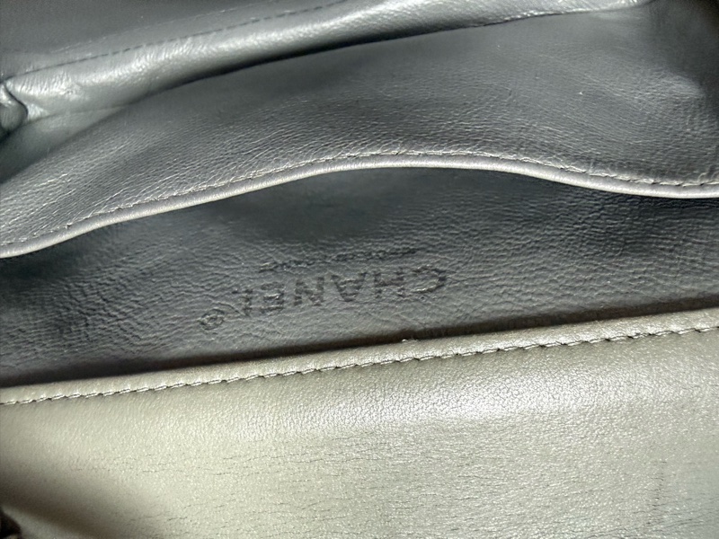 CHANEL CLASSIC FLAF EXTRA MINI 17cm-16