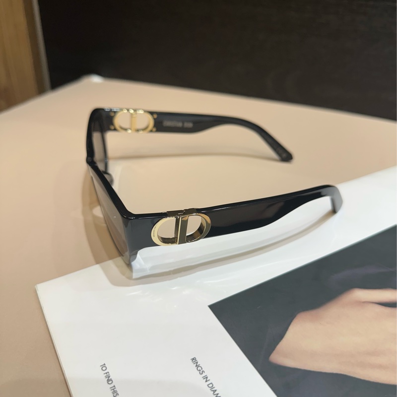 Dior 黑蝴蝶型太陽眼鏡 30 Montaigne-2