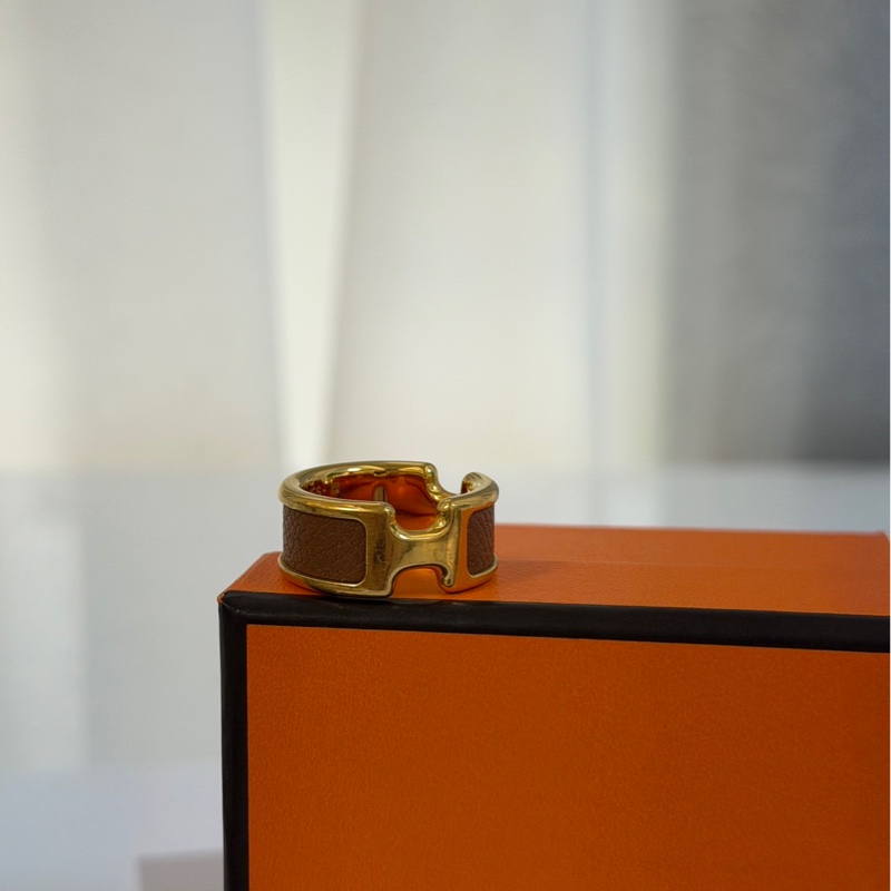 激甜分享價✨愛馬仕Hermès Olympe戒指金棕色PM-3