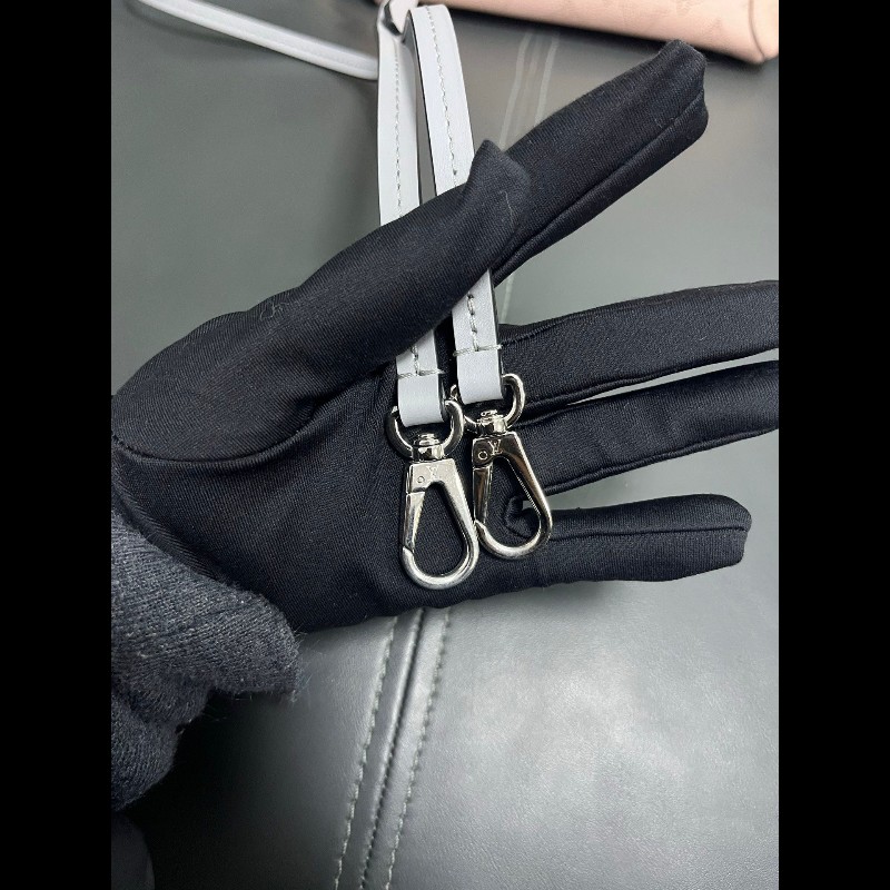 LV Hina 
編織手柄鏤空月光女神-19