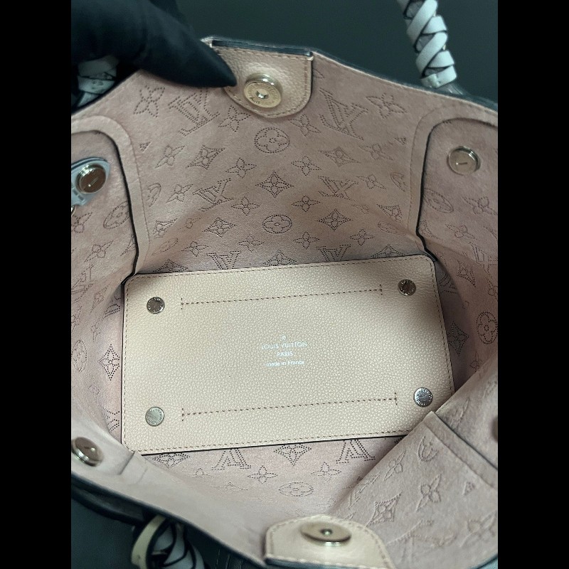 LV Hina 
編織手柄鏤空月光女神-22