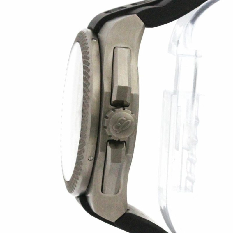 百年靈賓利GMT輕體鈦金屬男士腕錶EB0433拋光款-3