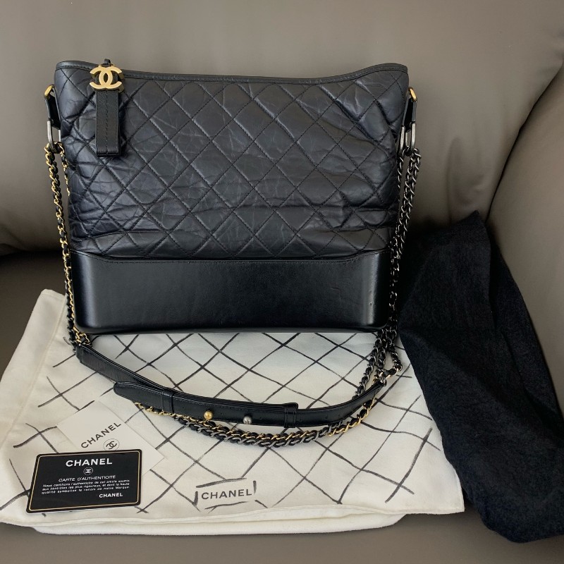 Chanel Gabrielle大號 黑色流浪包-0