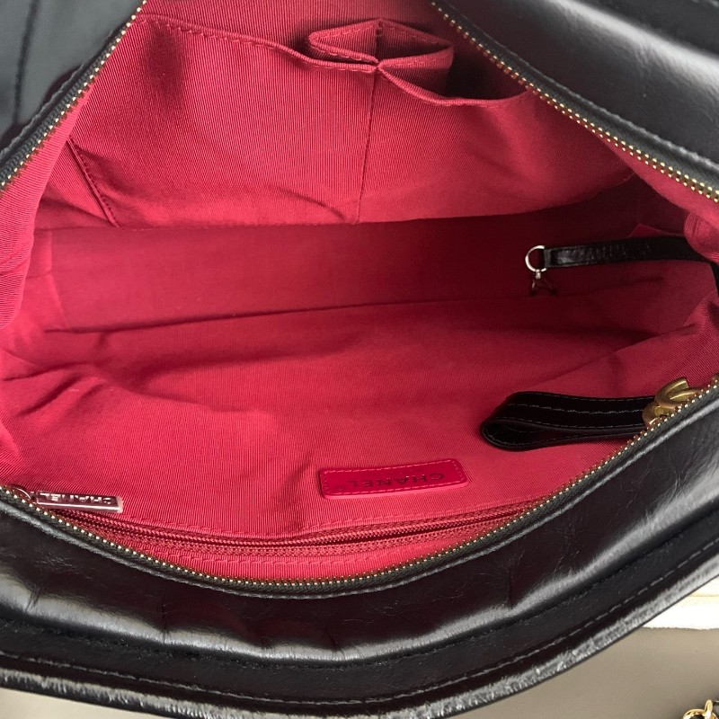 Chanel Gabrielle大號 黑色流浪包-5