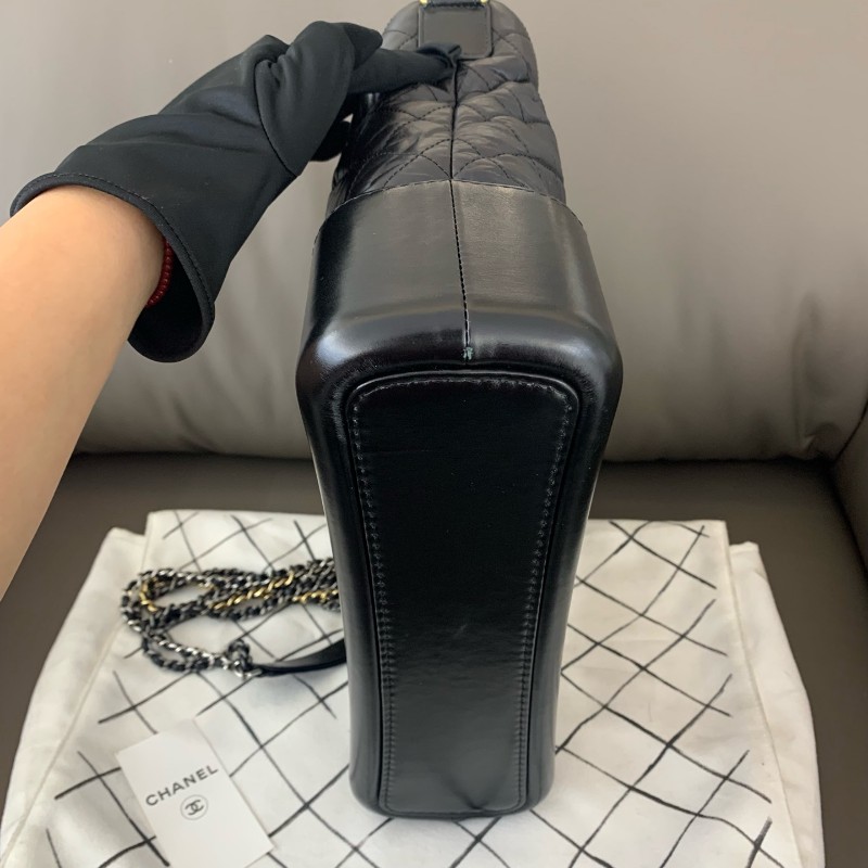 Chanel Gabrielle大號 黑色流浪包-7