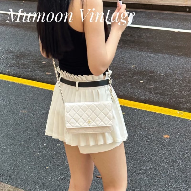 CHANEL 經典粒面牛皮WOC - 白金-1