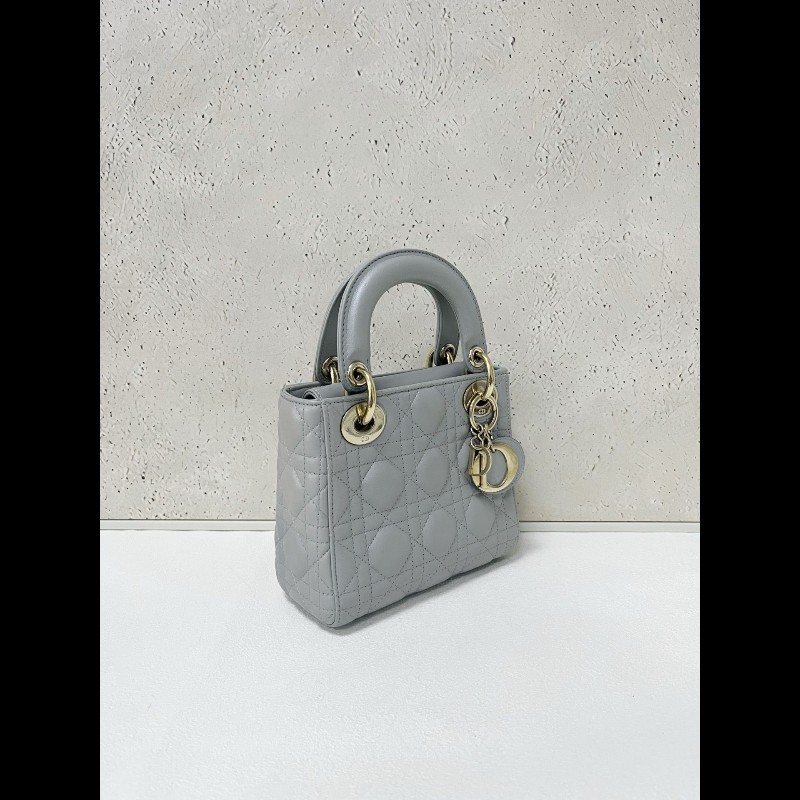 Dior Lady Dior 
三格 珠光灰 戴妃包-2