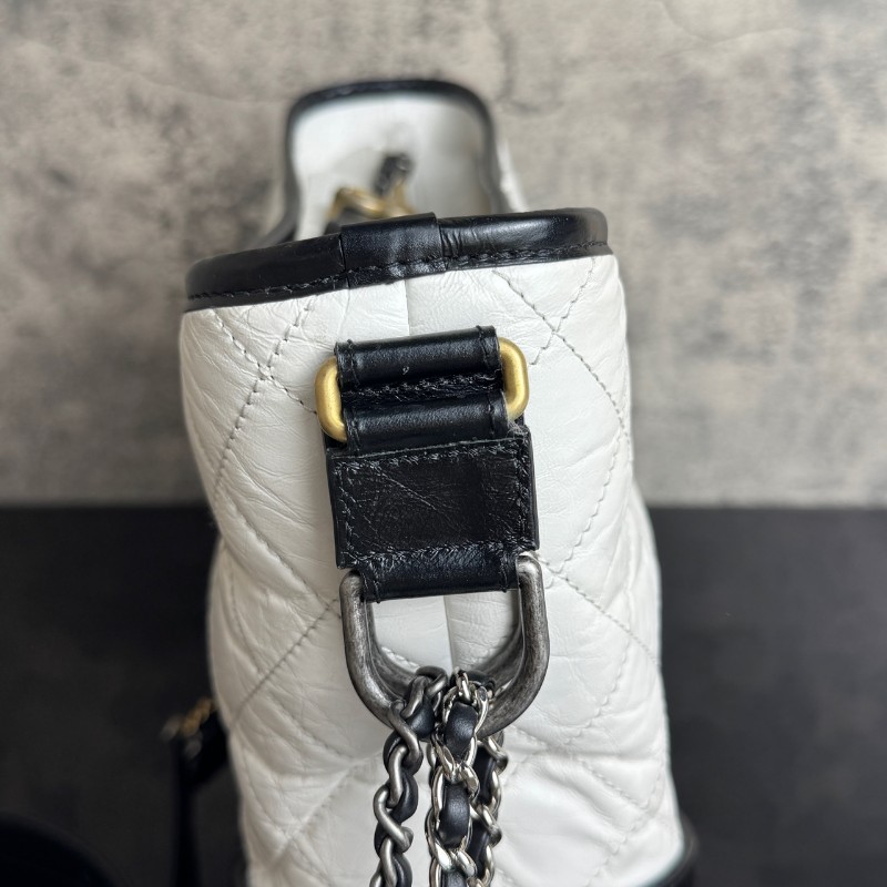 CHANEL 流浪包大號 黑拼白色-15