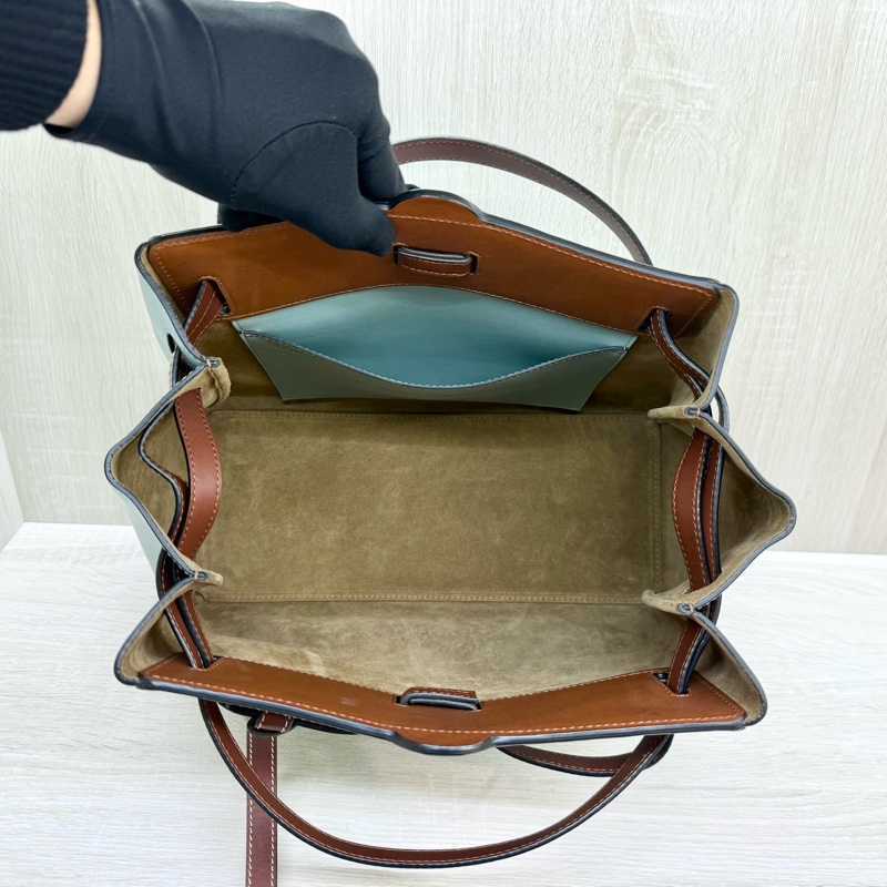 LOEWE淺綠牛皮拚棕綁結造型LAZO肩背包-5