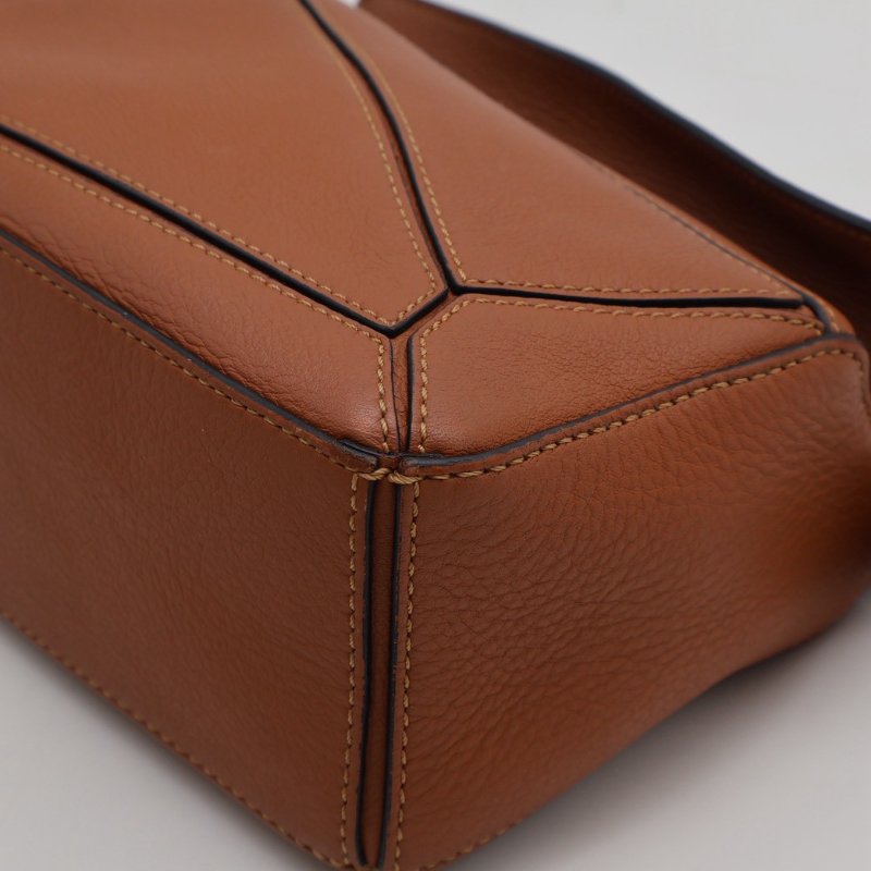 LOEWE Puzzle小牛皮手袋 - 迷你棕色-6