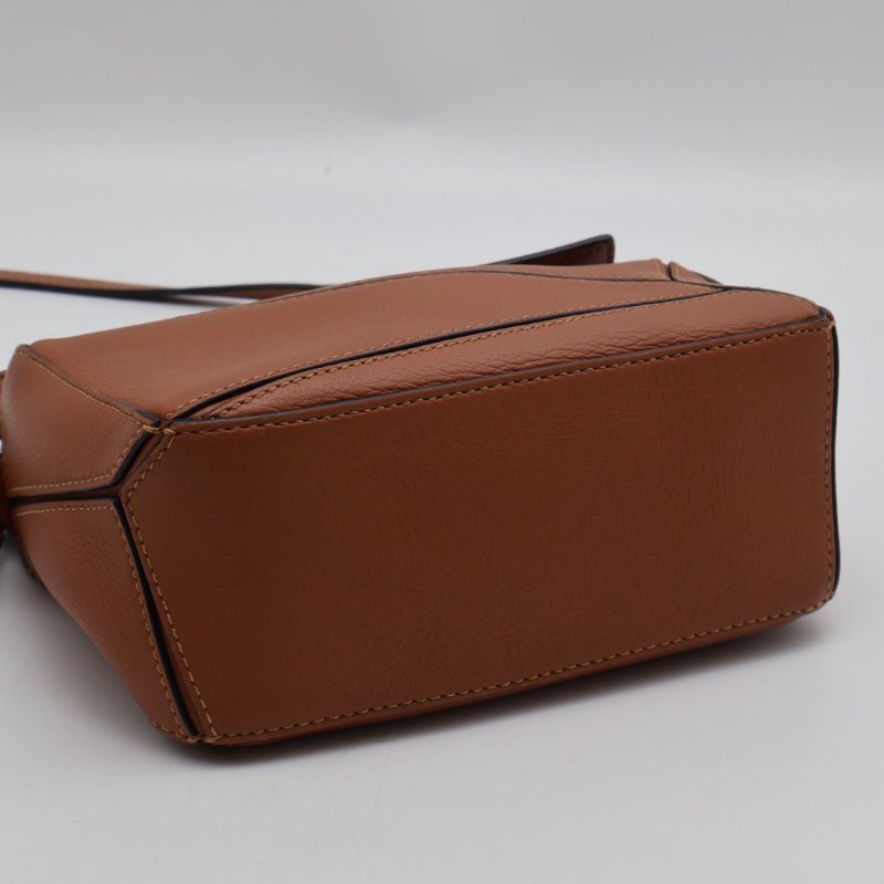 LOEWE Puzzle小牛皮手袋 - 迷你棕色-7