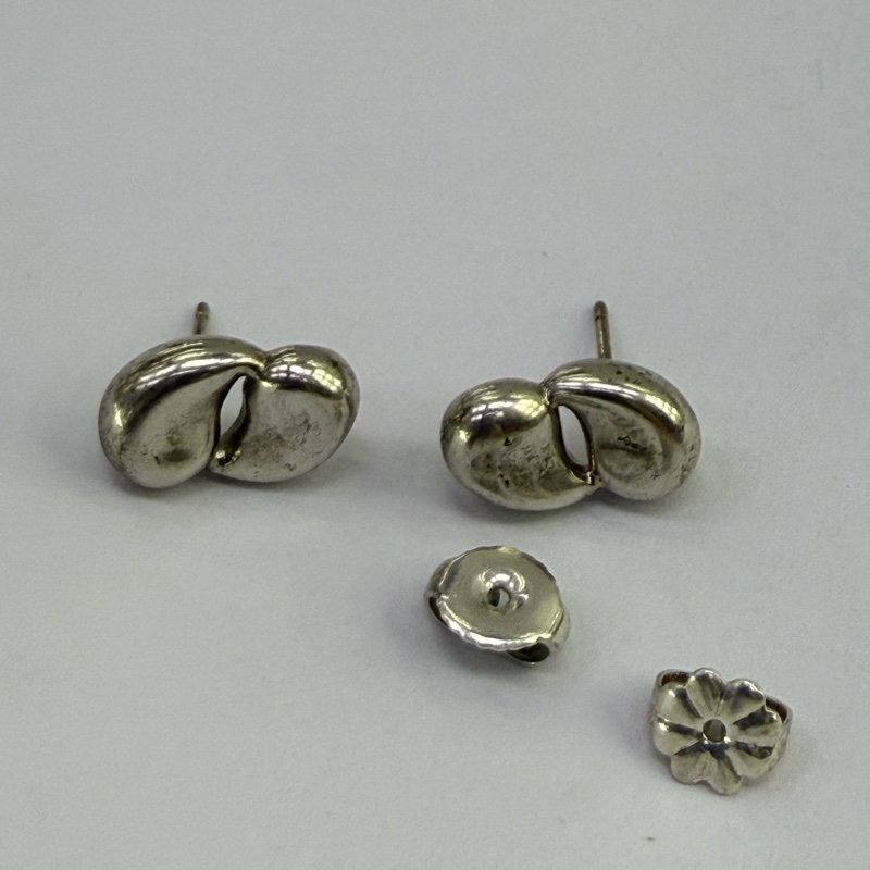 Tiffany & Co Earring-1